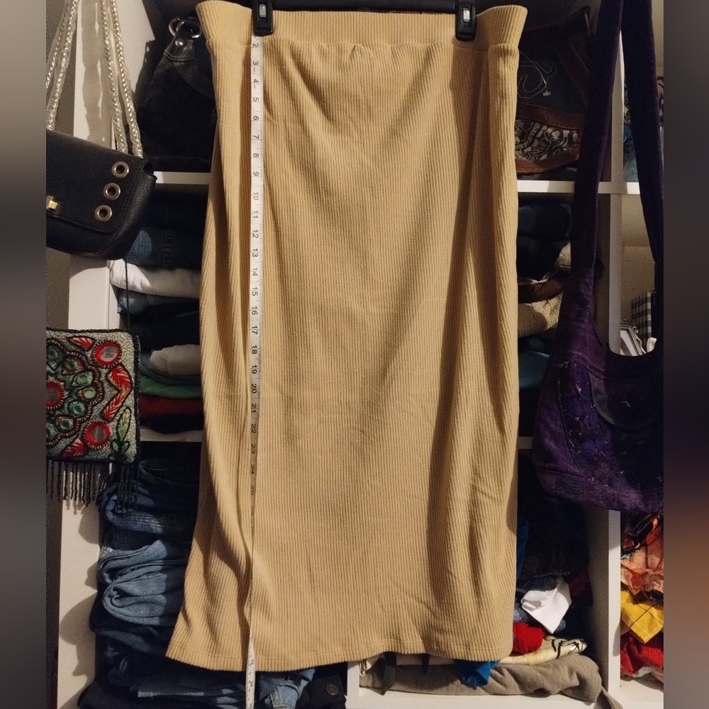 Ingrid+Isabel XXL maternity pencil skirt